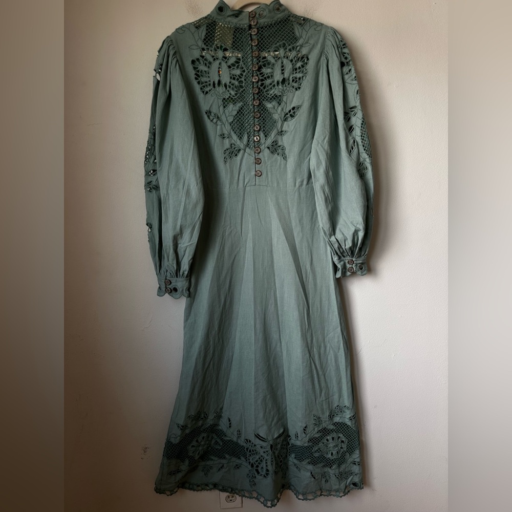 FARM RIO Elegant Green Embroidered MIDI Dress - Picture 9 of 12